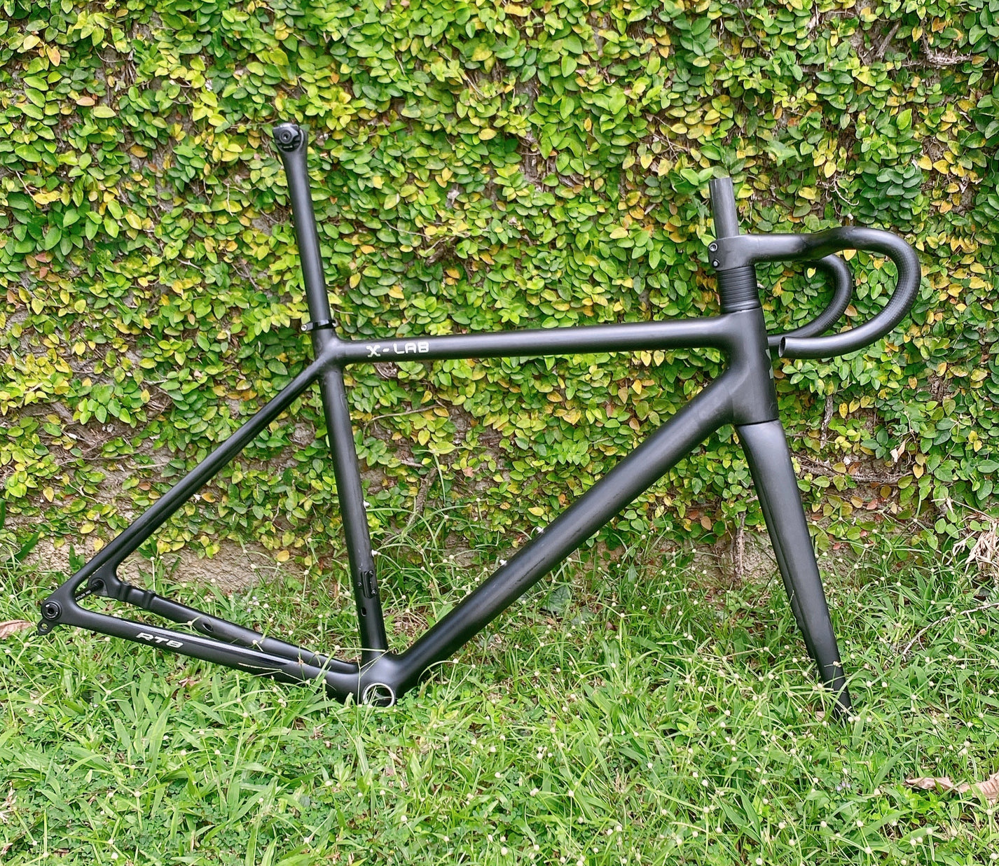 X-LAB RT9 105 Di2 (Custom) – Pro Bike